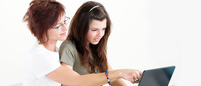 How to Help Your Child Succeed in Online High School