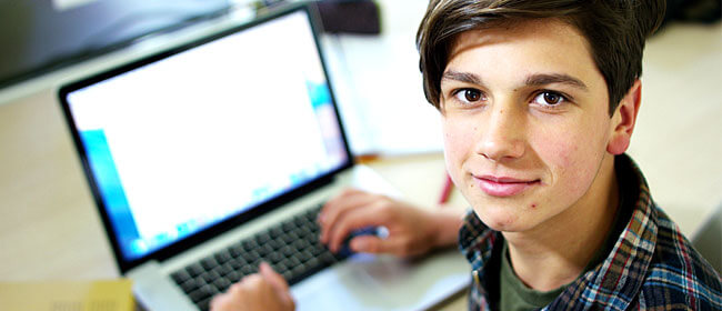 High School Homeschool: Switching from Traditional to Online Schooling